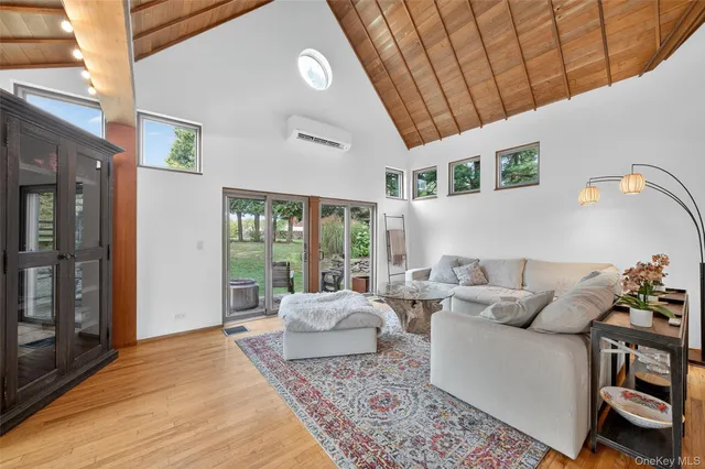 $1,100,000 | 441 Scotchtown Collabar Road, Middletown, NY 10941