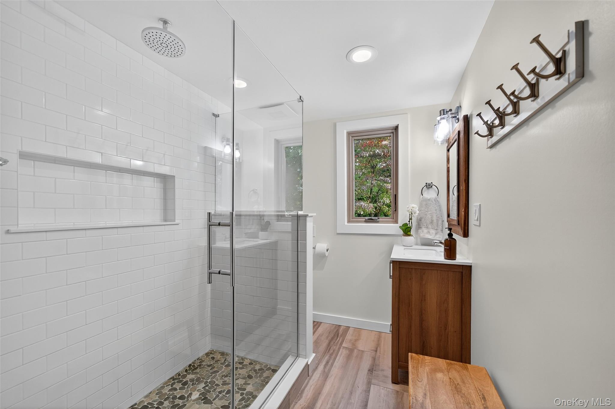 441 Scotchtown Collabar Road Middletown, NY 10941 - Photo 25 of 48 a bathroom with a shower
