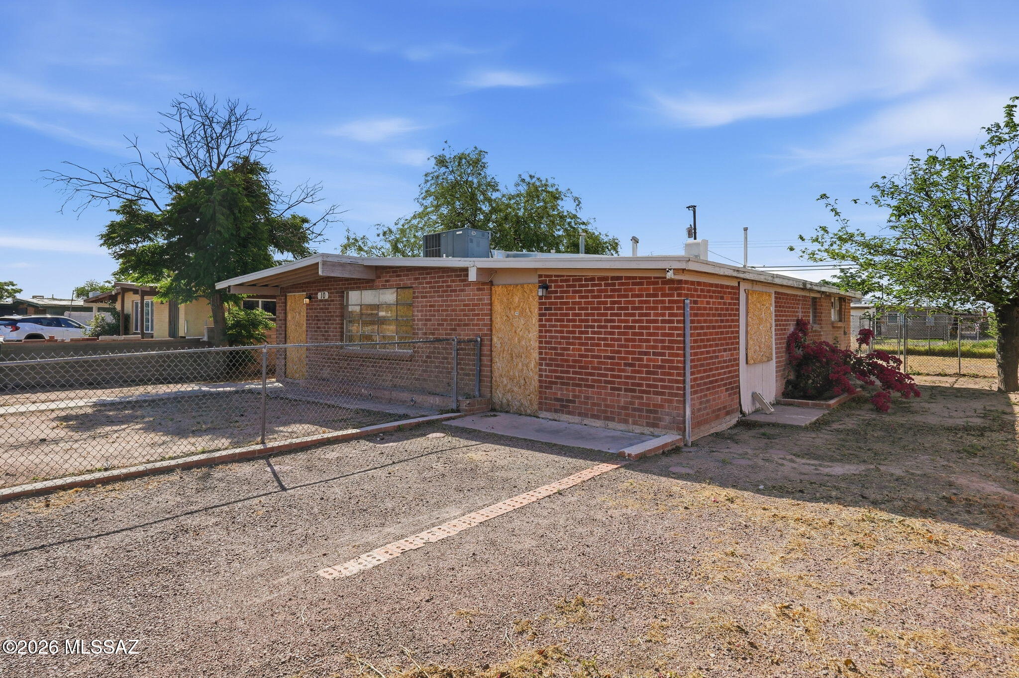 10 East Corona Road Tucson, AZ 85756 - Photo 3 of 8