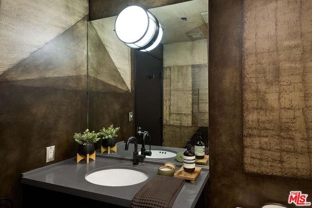 $695,000 | 1855 Industrial Street, Unit 421, Los Angeles, CA 90021