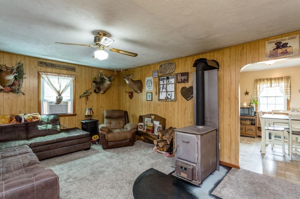 12927 Brocks Gap Road Fulks Run, VA 22830 - Photo 8 of 28 Gallery Image 8
