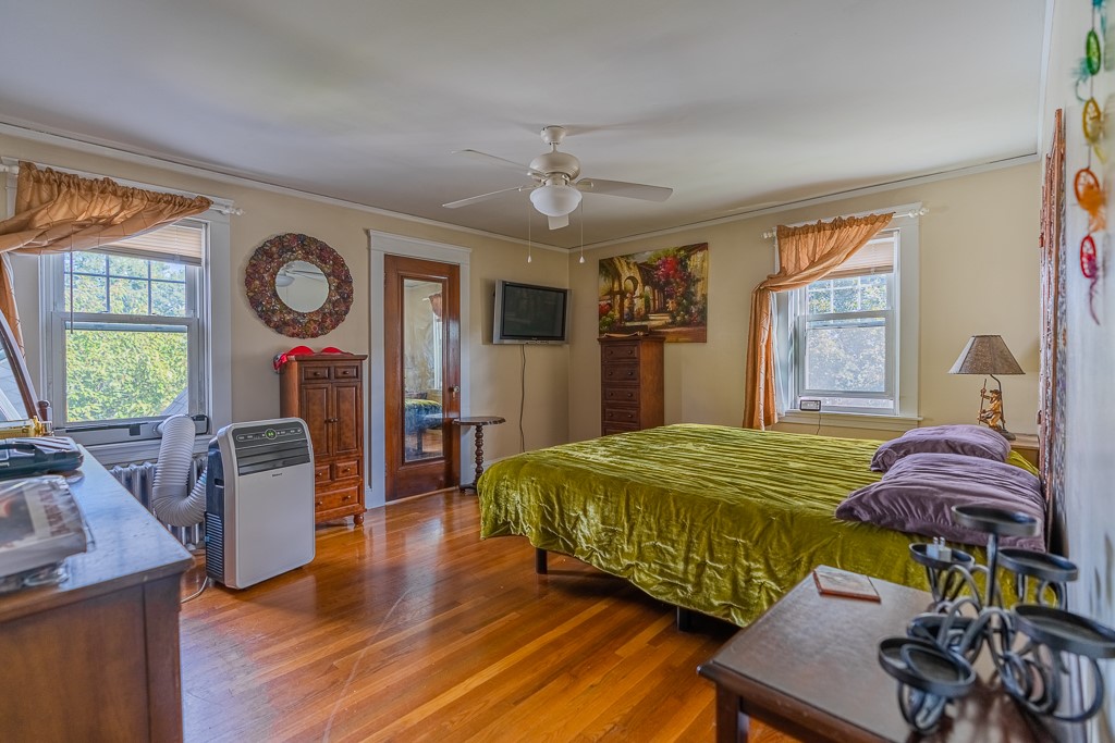 99 Lyndon Road Cranston, RI 02905 - Photo 16 of 29