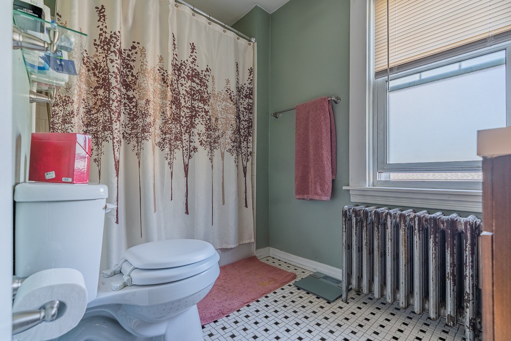 99 Lyndon Road Cranston, RI 02905 - Photo 20 of 29