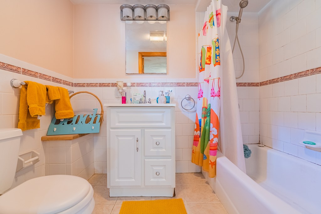 99 Lyndon Road Cranston, RI 02905 - Photo 26 of 29