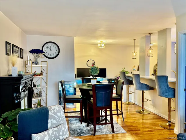 a view of a workspace with furniture