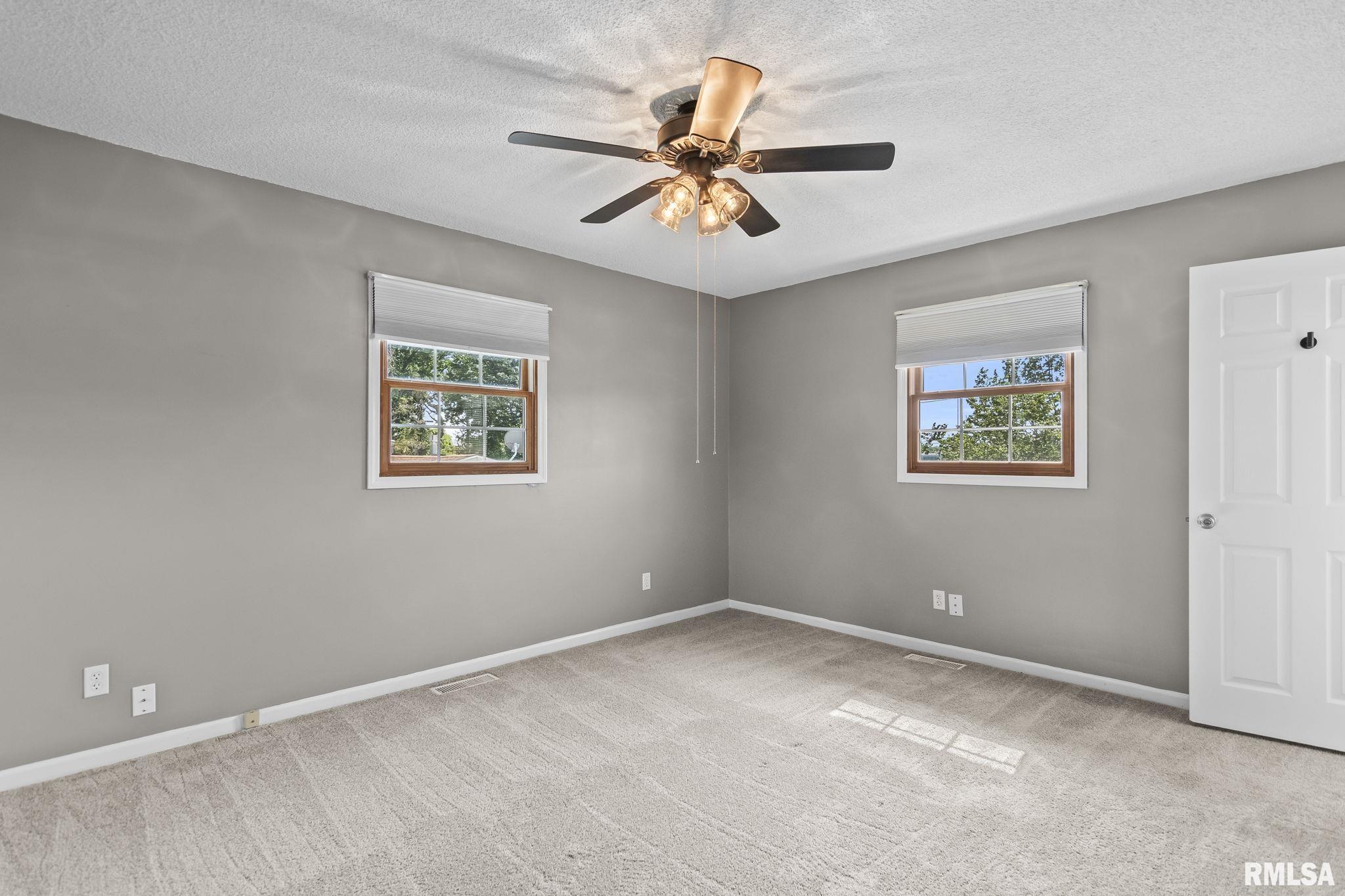 2601 Interlacken Road Springfield, IL 62704 - Photo 20 of 46