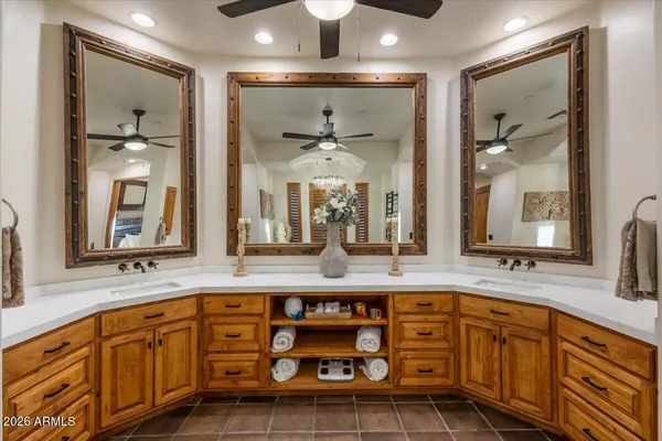 $2,600,000 | 14616 South 1st Street, Phoenix, AZ 85048