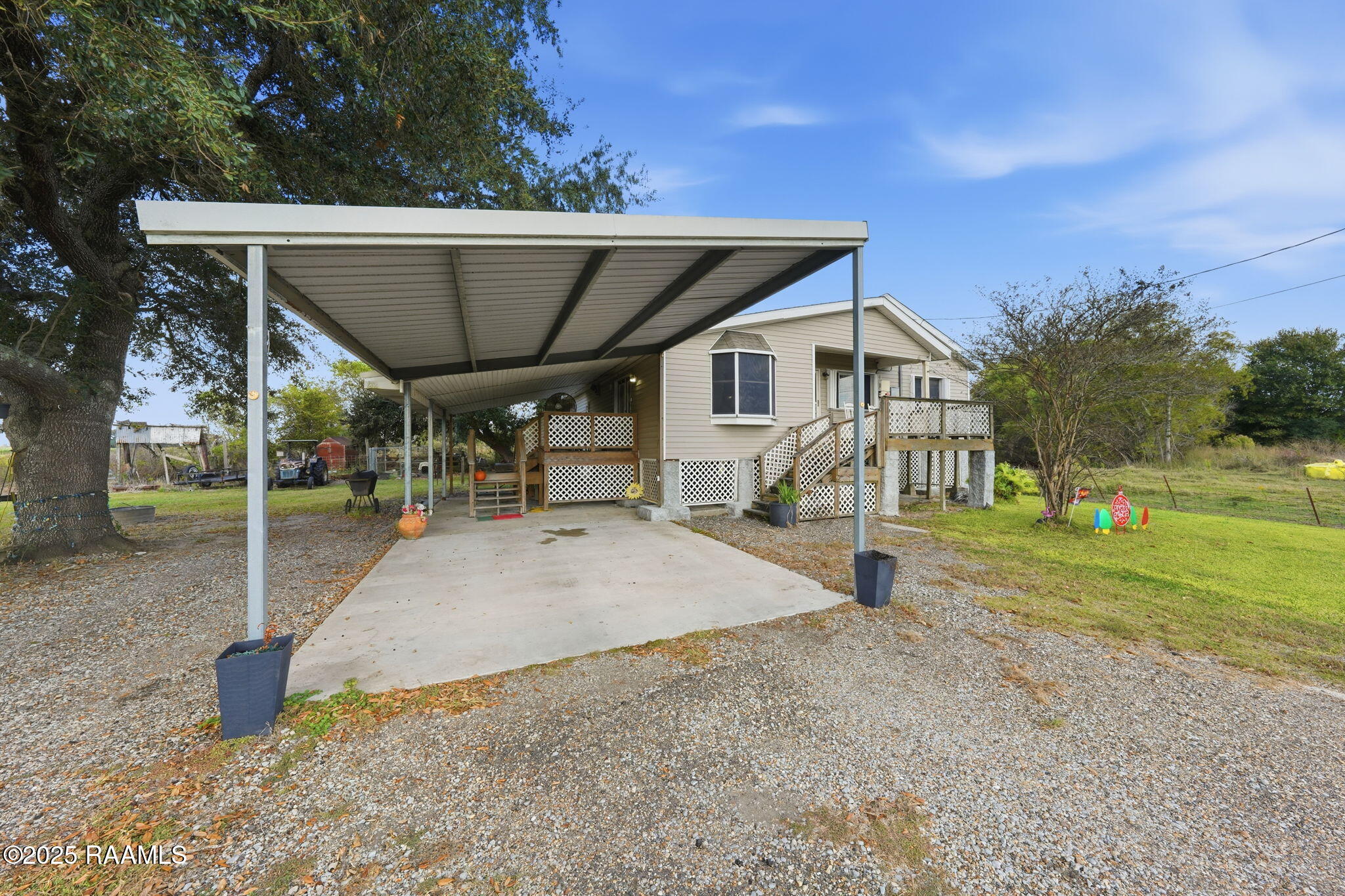 2001 Segura Road New Iberia, LA 70560 - Photo 20 of 22