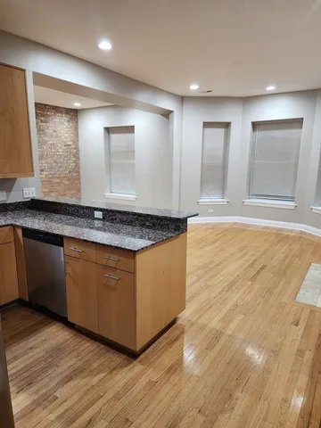 $1,800 | 4941 South Michigan Avenue, Unit 2N, Chicago, IL 60615