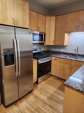 $1,800 | 4941 South Michigan Avenue, Unit 2N, Chicago, IL 60615