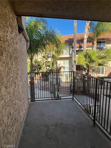 $3,750 | 23401 Park Sorrento, Unit 7, Calabasas, CA 91302