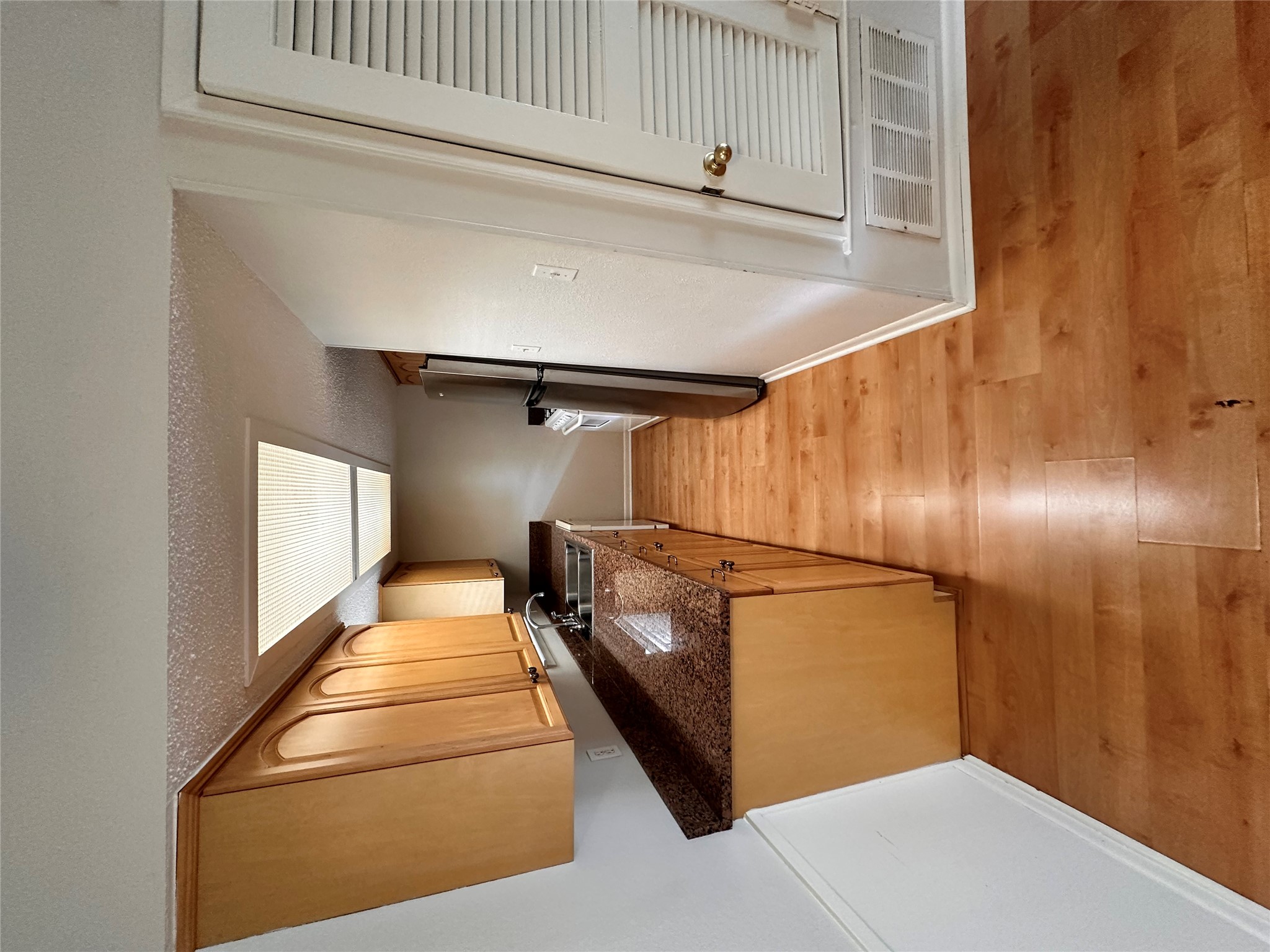 1725 Toomey Road, Unit 201 Austin, TX 78704 - Photo 10 of 14