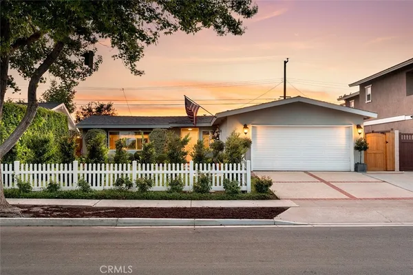$1,703,000 | 3217 Montana Avenue, Costa Mesa, CA 92626