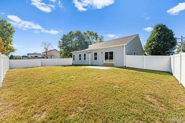 $375,000 | 690 Vinci Drive, Caseyville, IL 62232