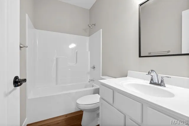 $375,000 | 690 Vinci Drive, Caseyville, IL 62232