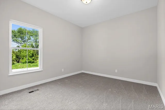 $375,000 | 690 Vinci Drive, Caseyville, IL 62232