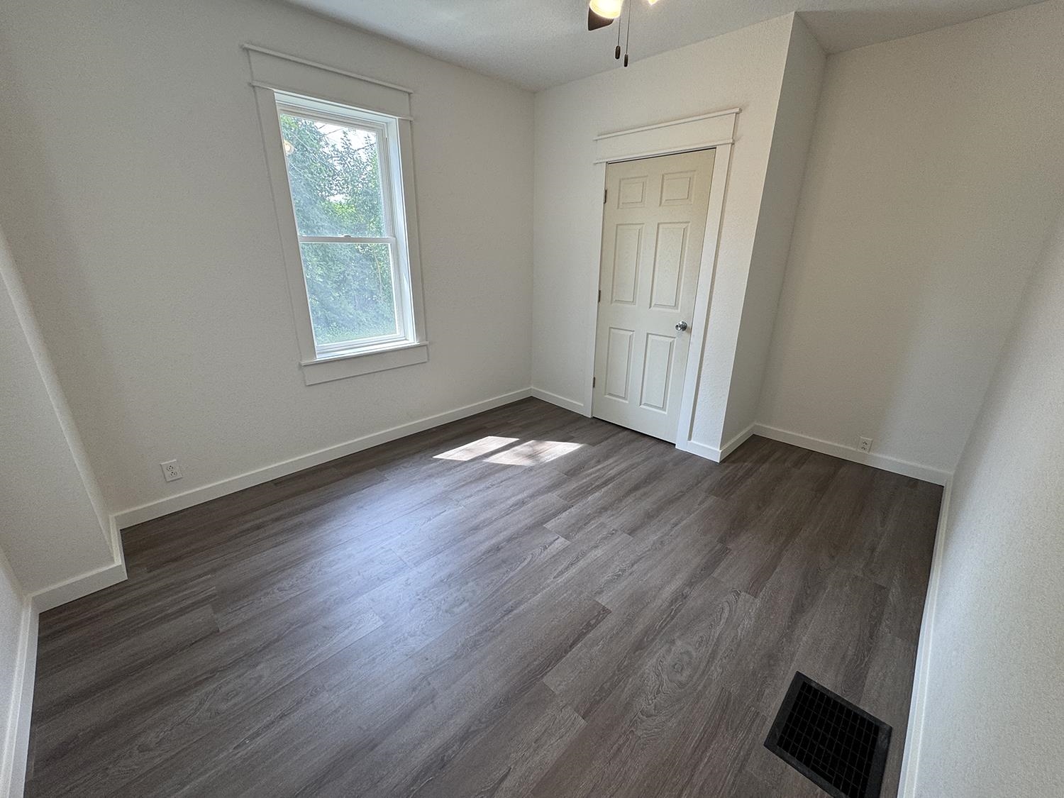 101 East Division Road Shannon, IL 61078 - Photo 27 of 52 Gallery Image 27