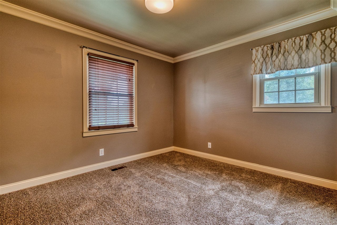 35 Innview Lane Belton, KY 42324 - Photo 12 of 39 Gallery Image 12