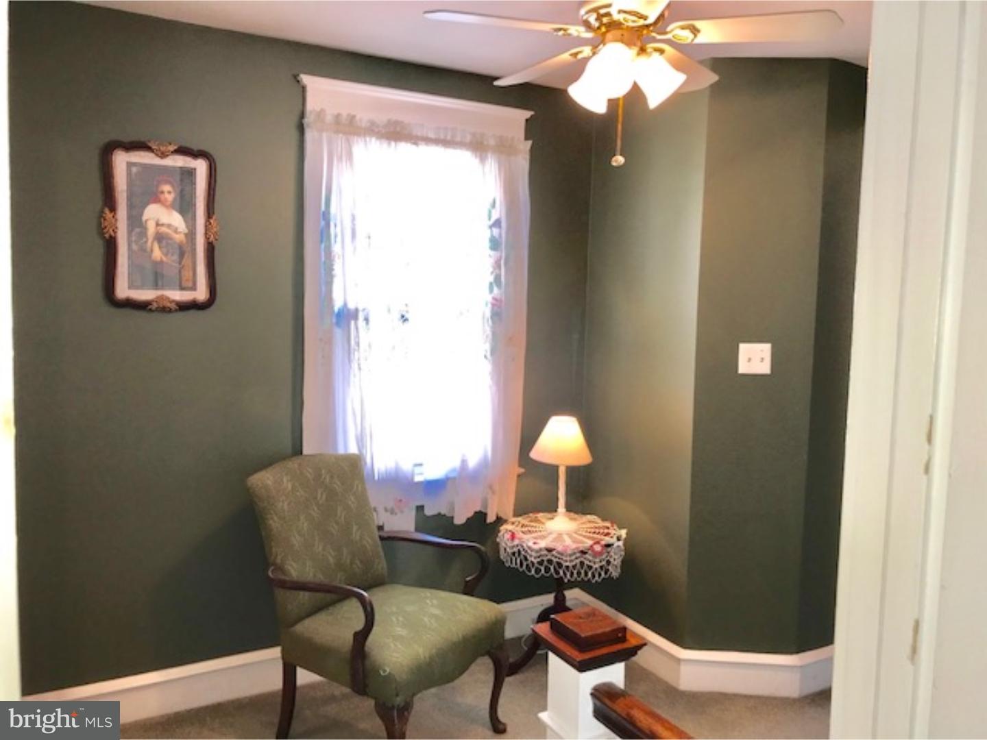 206 East Avon Road Brookhaven, PA 19015 - Photo 14 of 25 Hallway