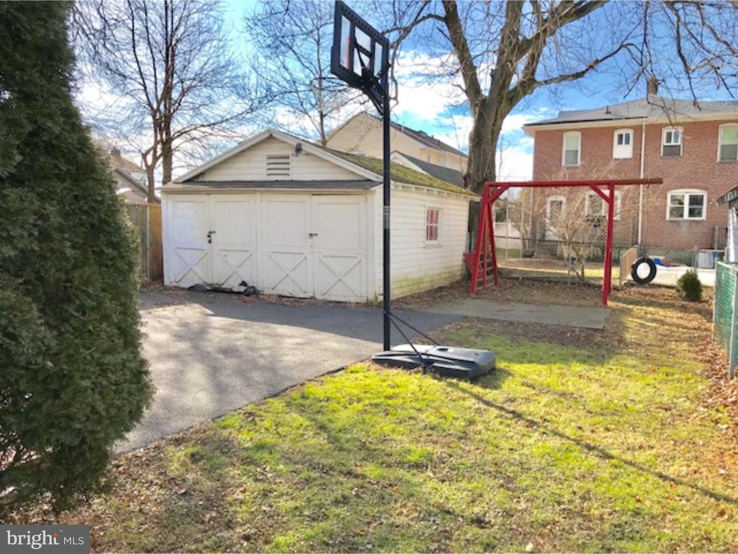 206 East Avon Road Brookhaven, PA 19015 - Photo 21 of 25 Back Yard