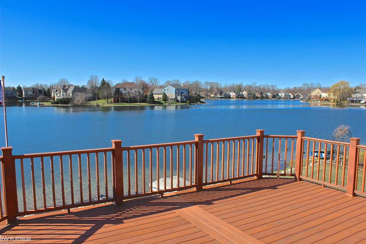 1796 Mackwood Road Rochester Hills, MI 48307 - Photo 10 of 57