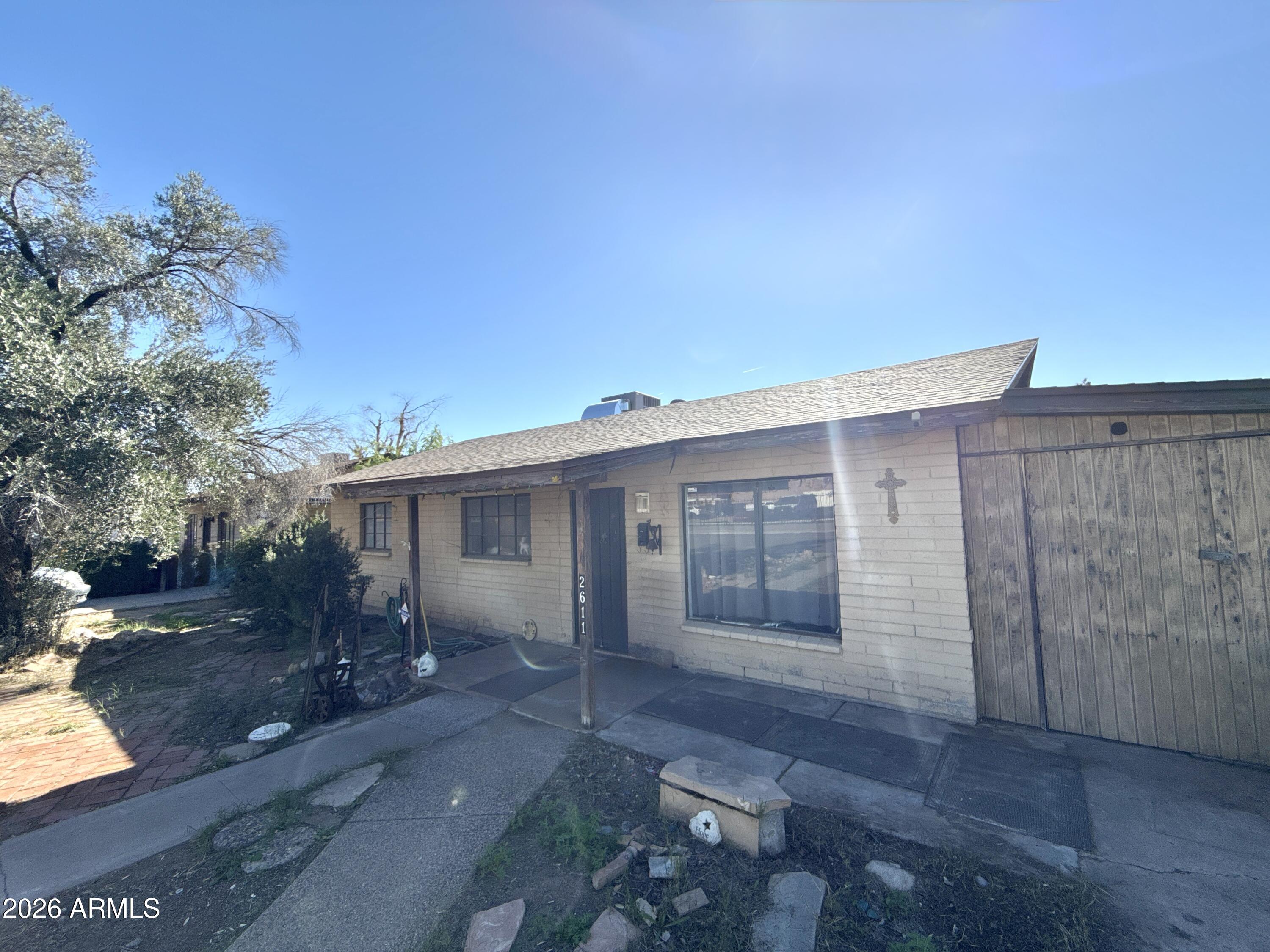 2611 West Osborn Road Phoenix, AZ 85017 - Photo 5 of 20 DJI_20260116_113820_592 (1)