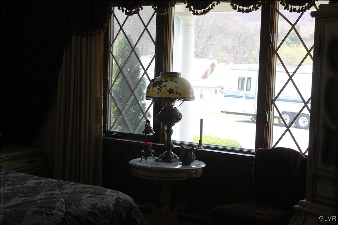 124 West Ruddle Street Coaldale, PA 18218 - Photo 15 of 24