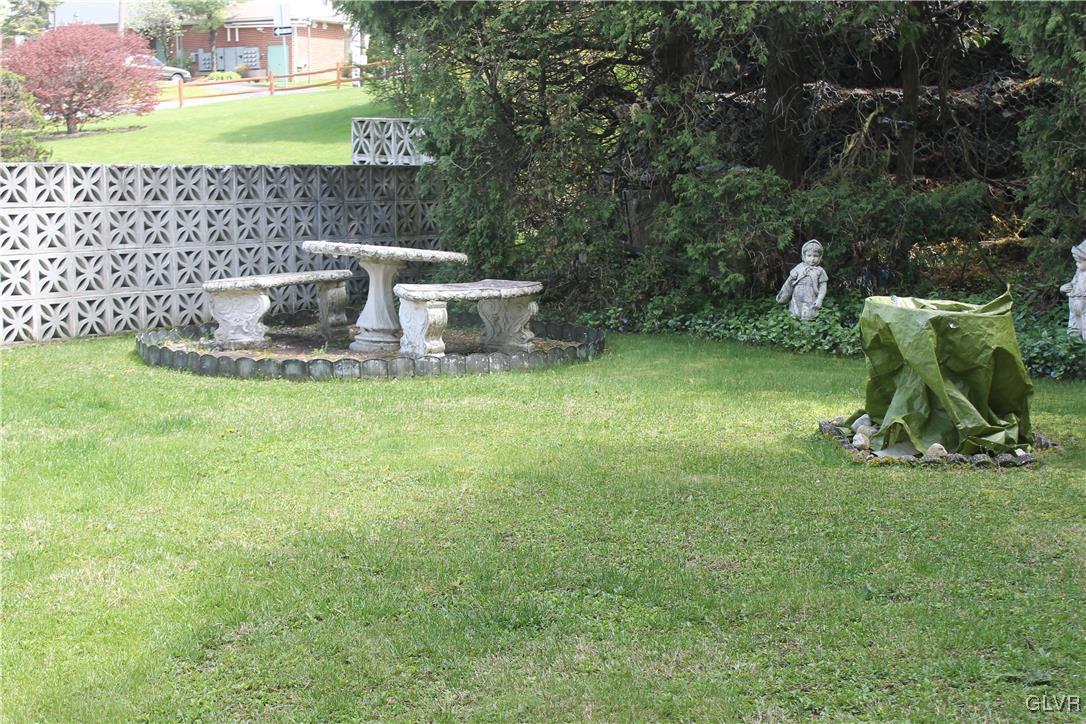 124 West Ruddle Street Coaldale, PA 18218 - Photo 9 of 24