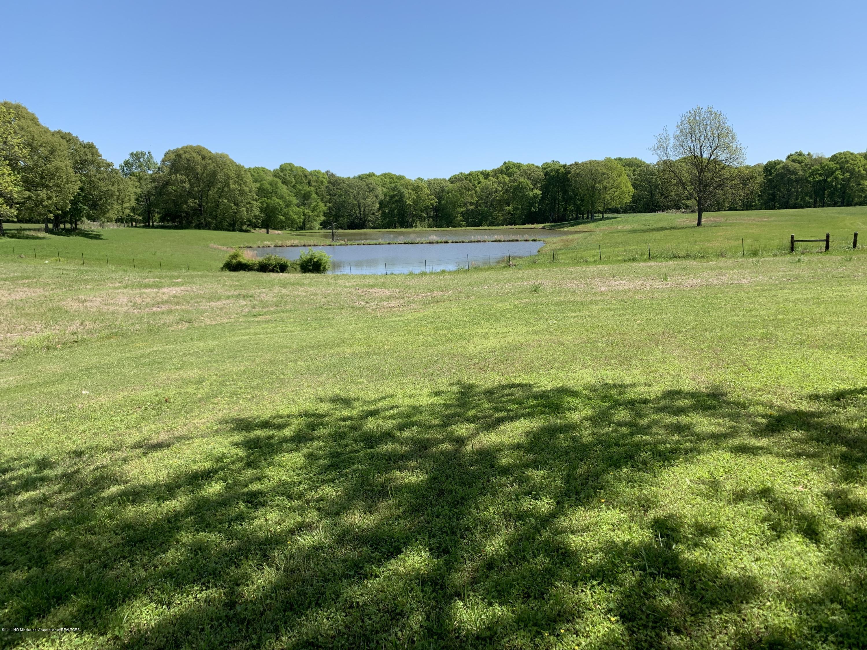 1016 Parks Place Road Batesville, MS 38606 - Photo 13 of 16 20200421_162320529_iOS