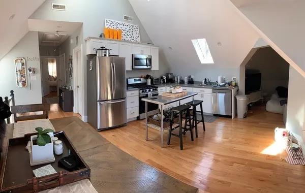 $3,900 | 195 East Cottage Street, Unit 3, Boston, MA 02125