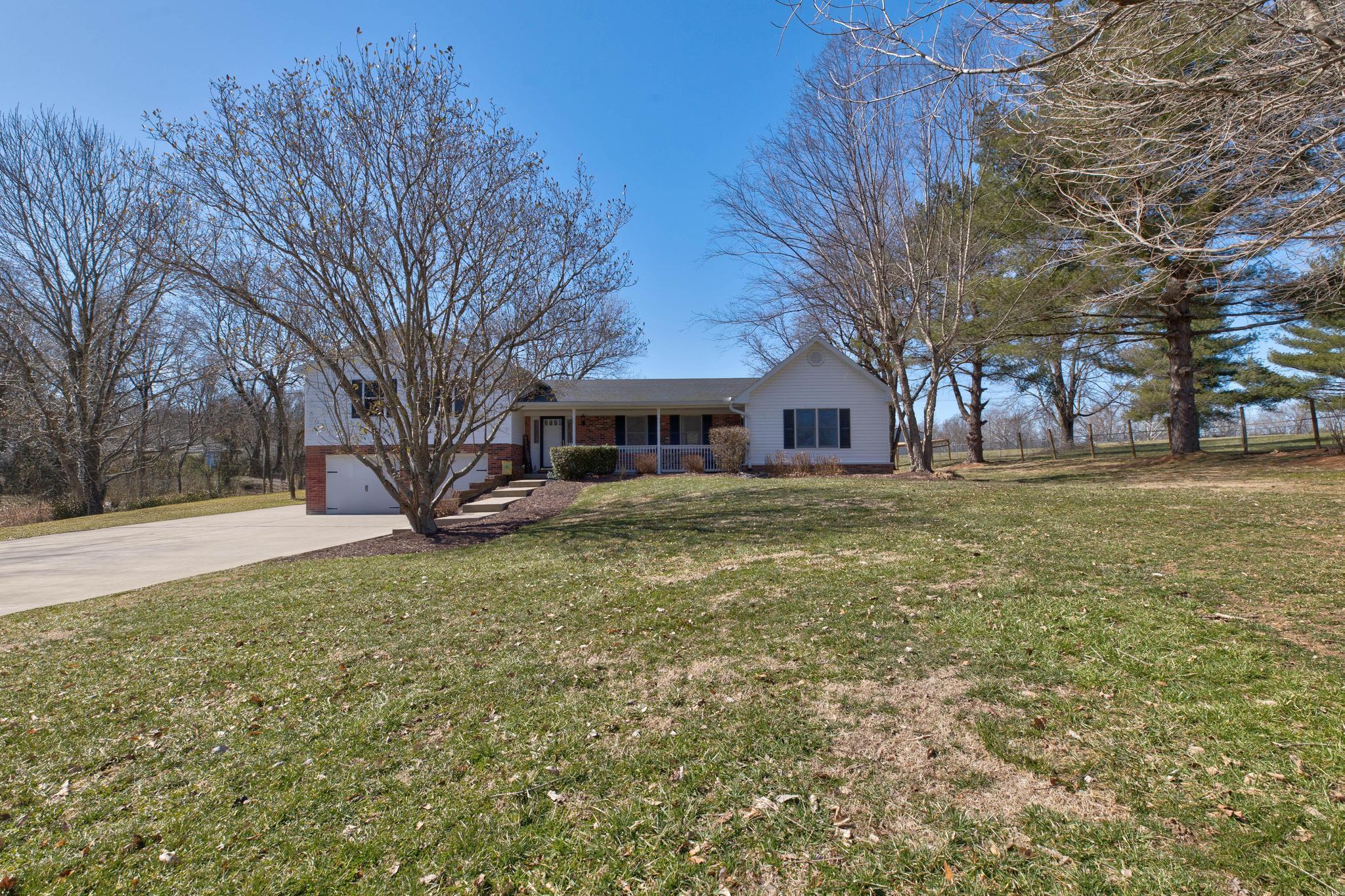 877 Evergreen Road Frankfort, KY 40601 - Photo 5 of 43 PWM25208_09_10