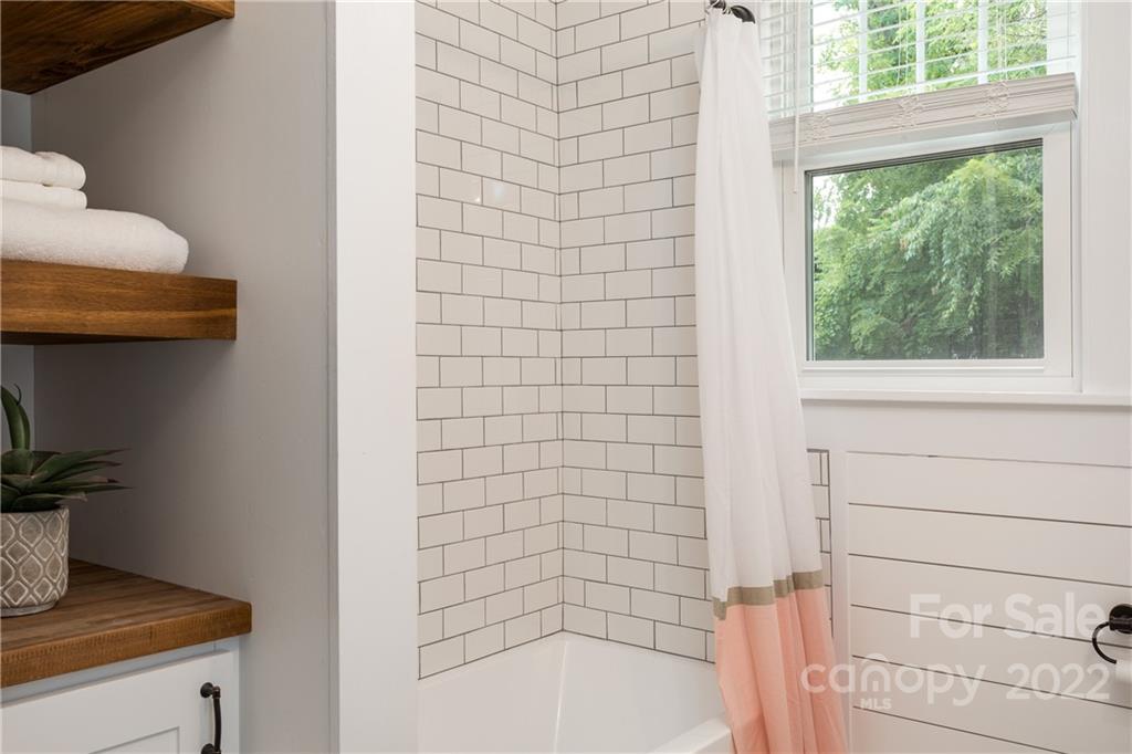 24 Brevard Road Asheville, NC 28806 - Photo 23 of 44 Gallery Image 23