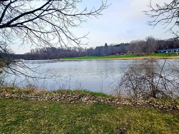 $26,000 | 701 Woodland Drive, Dixon, IL 61021