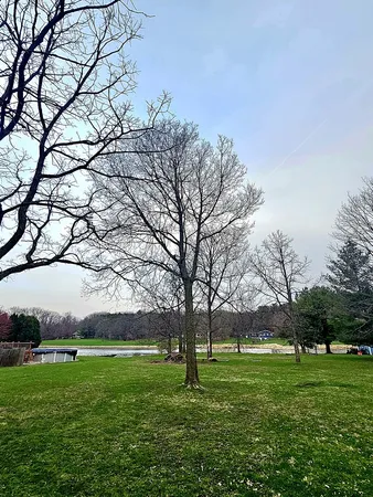 $26,000 | 701 Woodland Drive, Dixon, IL 61021