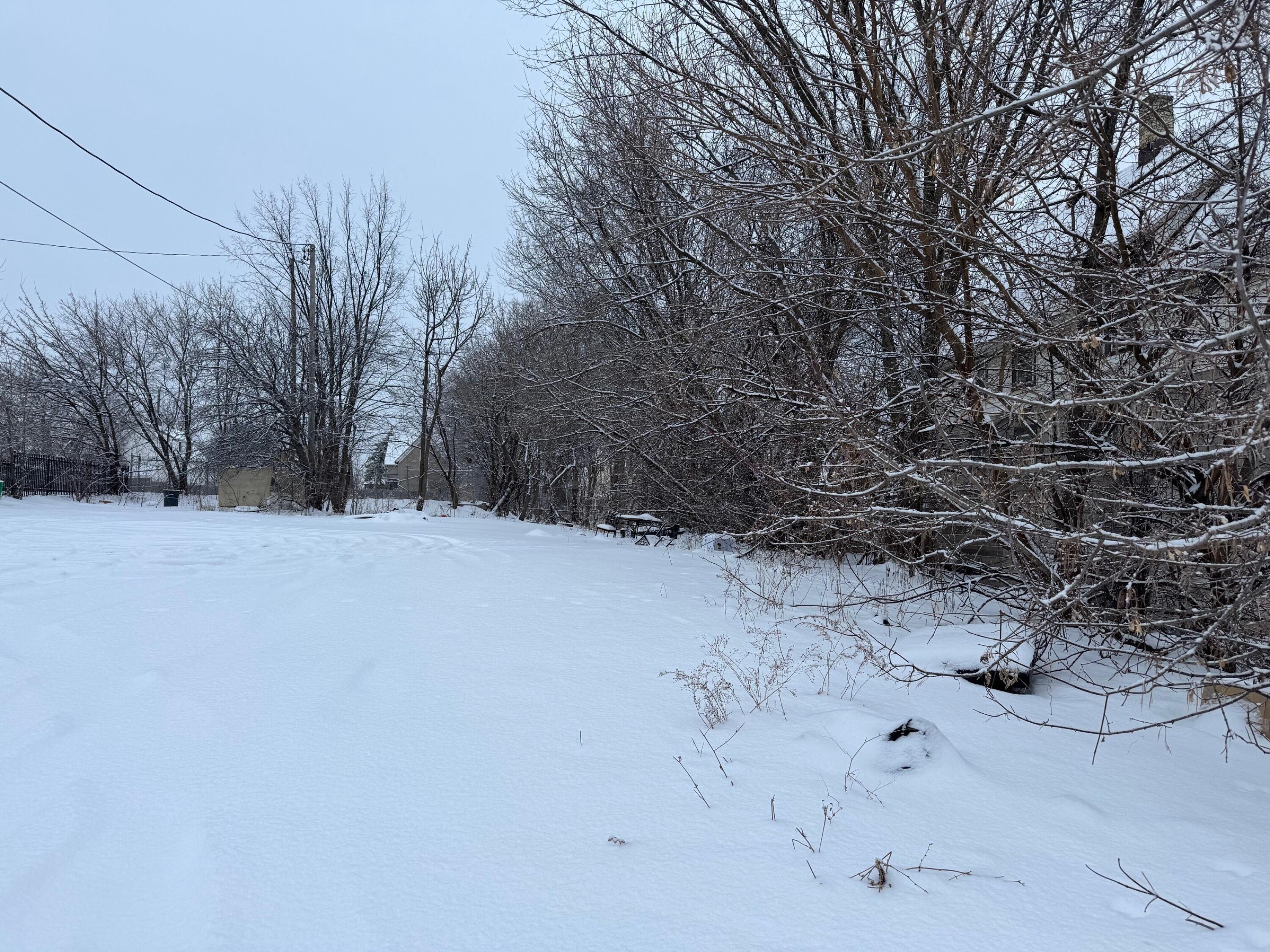 1426 West Groeling Avenue Milwaukee, WI 53206 - Photo 1 of 3 1426 W Groeling 1