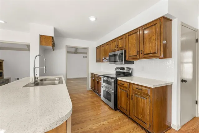 $299,000 | 8515 Harvard Terrace, Raytown, MO 64138