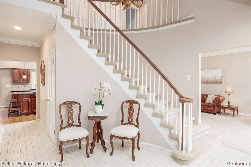 1864 Rapids Way Rochester, MI 48309 - Photo 5 of 52 1864 Rapids Way-5.jpg