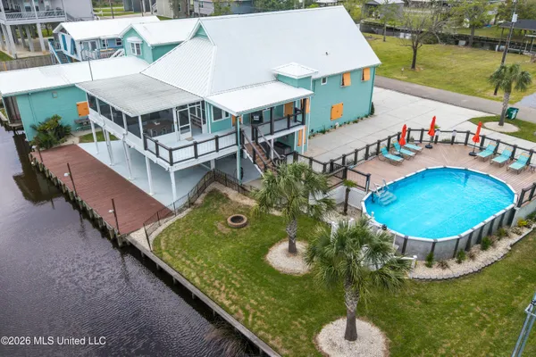 $895,000 | 842 Deer Drive, Bay St. Louis, MS 39520
