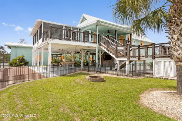 $895,000 | 842 Deer Drive, Bay St. Louis, MS 39520