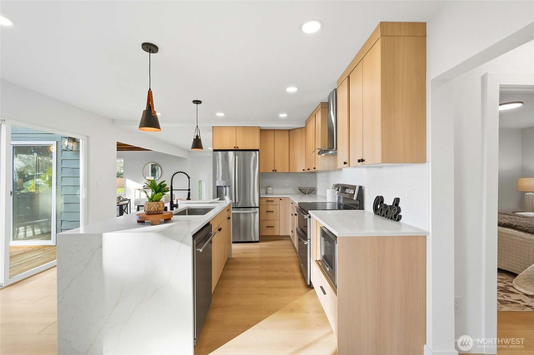 16126 Tiger Mountain Road Southeast Issaquah, WA 98027 - Photo 14 of 38