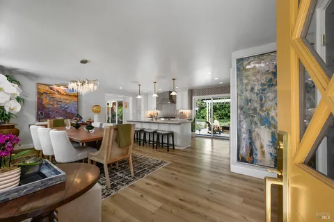 $1,350,000 | 145 St James Drive, Santa Rosa, CA 95403
