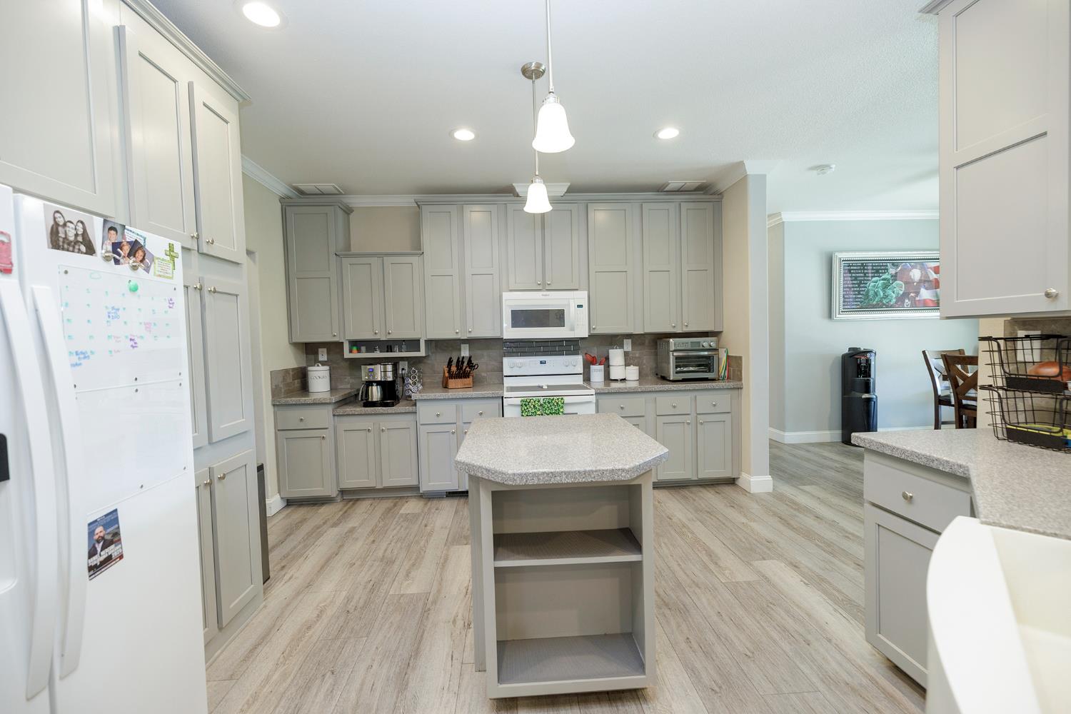 12420 Lancaster Road Oakdale, CA 95361 - Photo 24 of 70