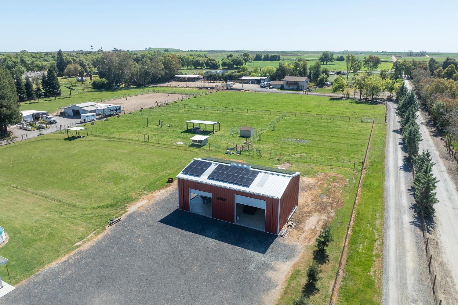 12420 Lancaster Road Oakdale, CA 95361 - Photo 7 of 70