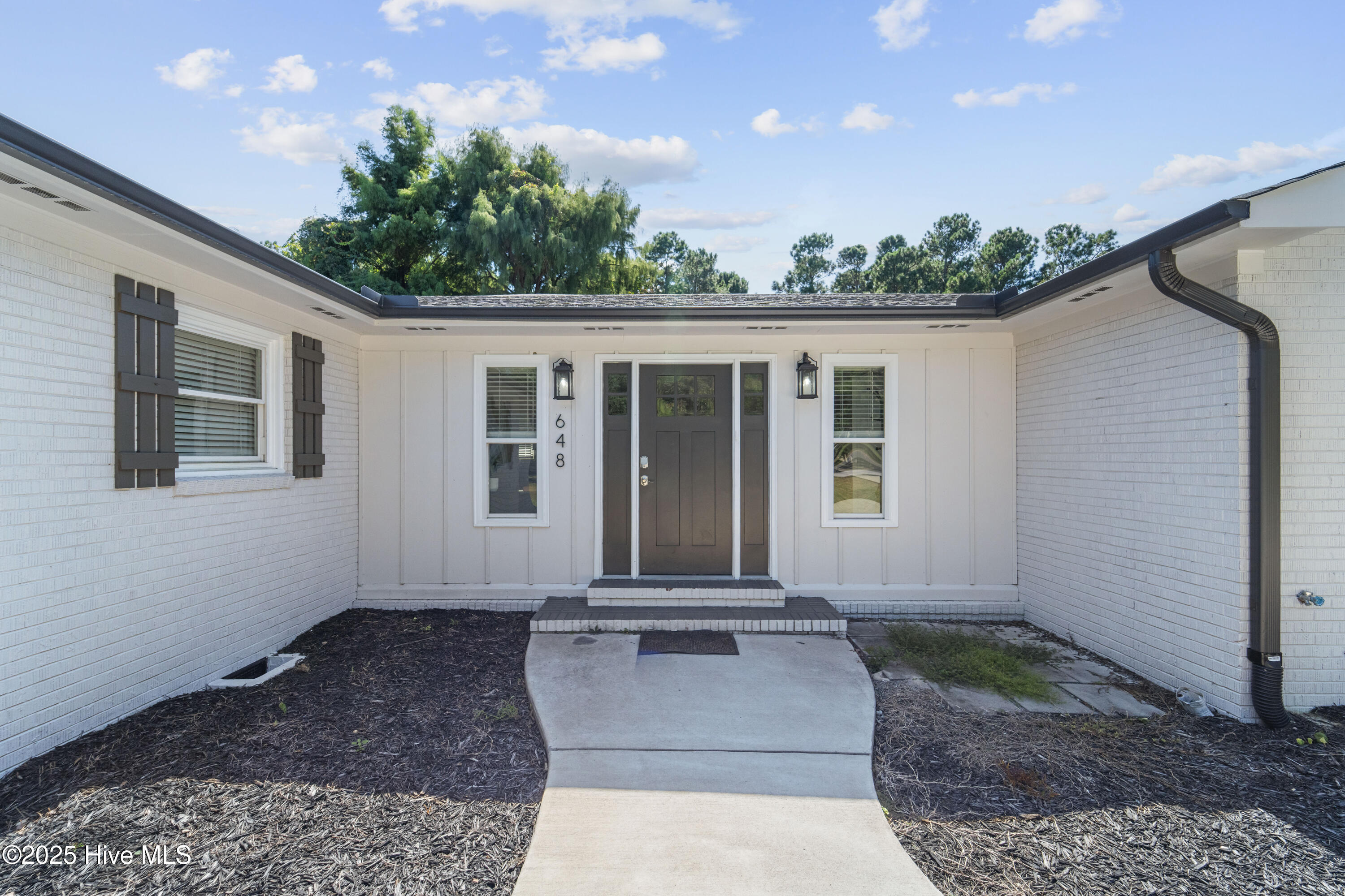 648 Hughes Road Hampstead, NC 28443 - Photo 5 of 55 DSC03358