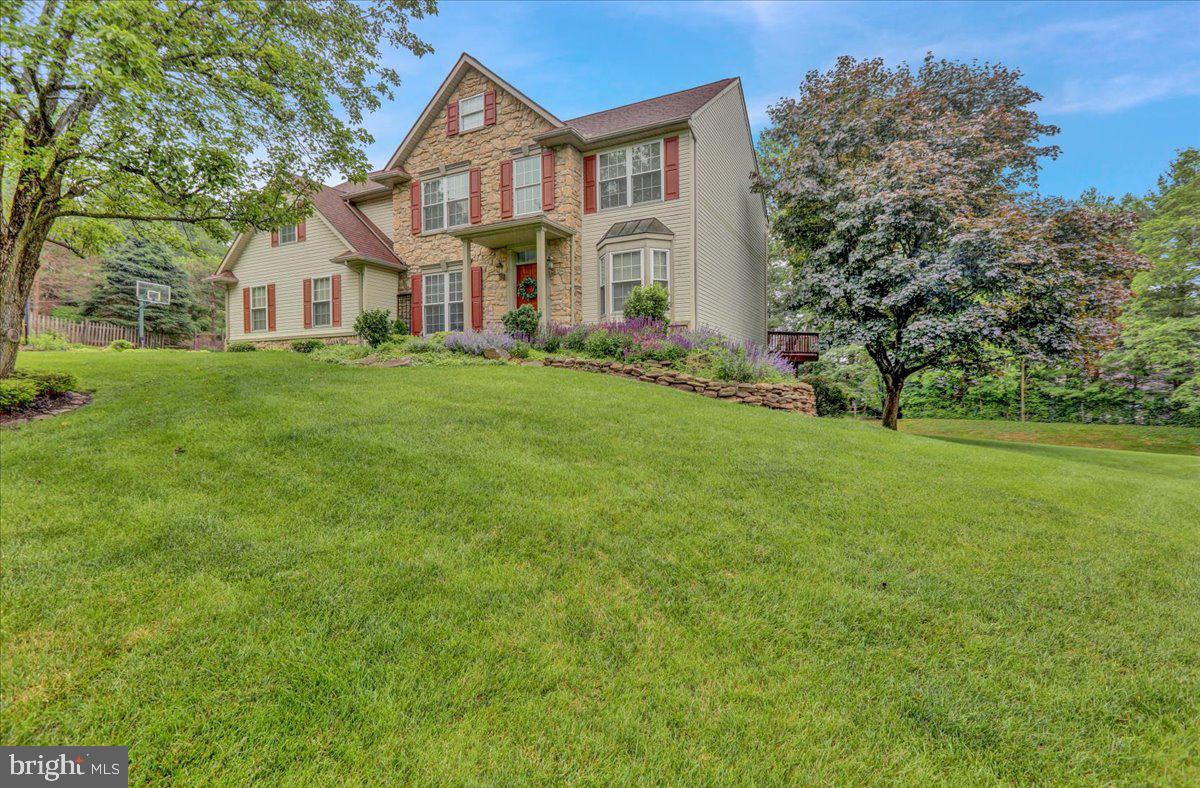20 Stephanie Road Birdsboro, PA 19508 - Photo 3 of 54 Gallery Image 3