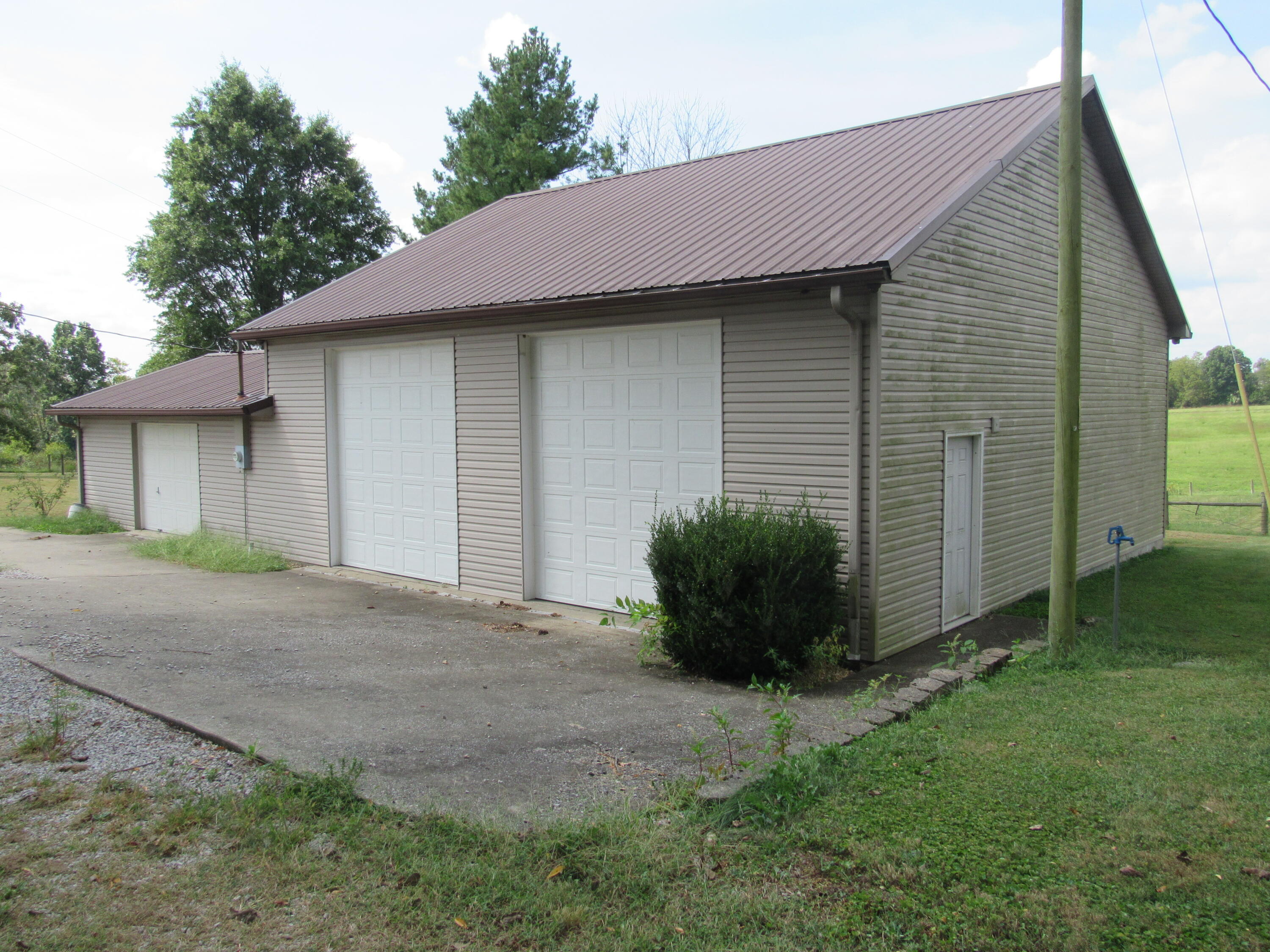 5960 Van Meter Road Winchester, KY 40391 - Photo 32 of 44 5960 VM 16