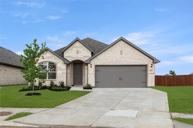 $371,999 | 1021 Goya, Royse City, TX 75189