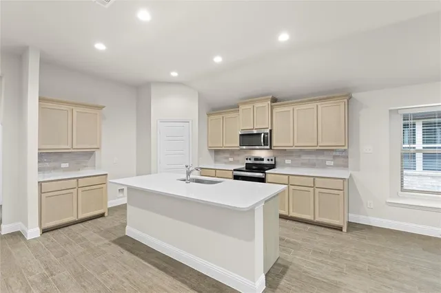 $371,999 | 1021 Goya, Royse City, TX 75189