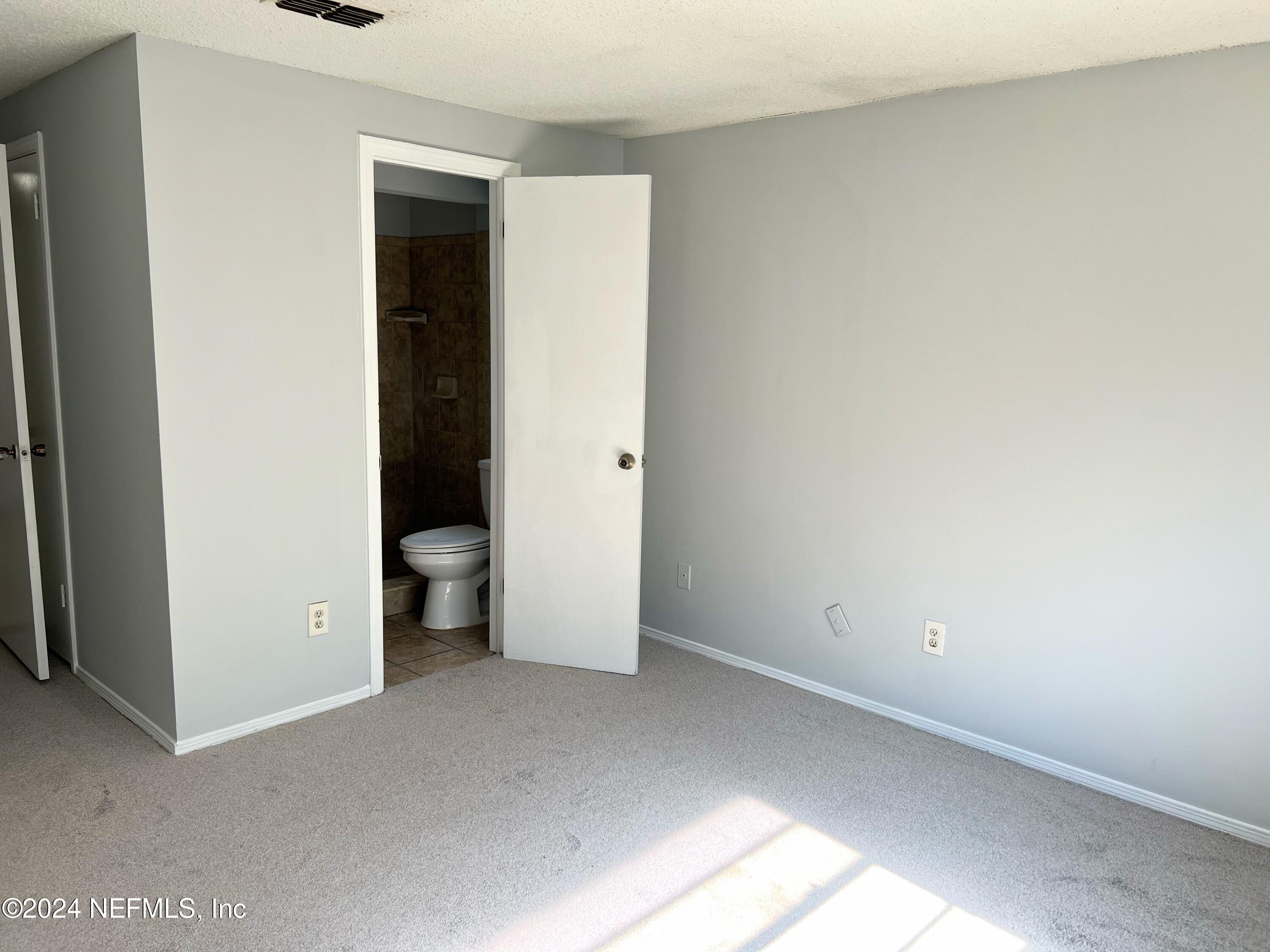 8150 Spring Lake Road North Jacksonville, FL 32210 - Photo 12 of 15 IMG_0135