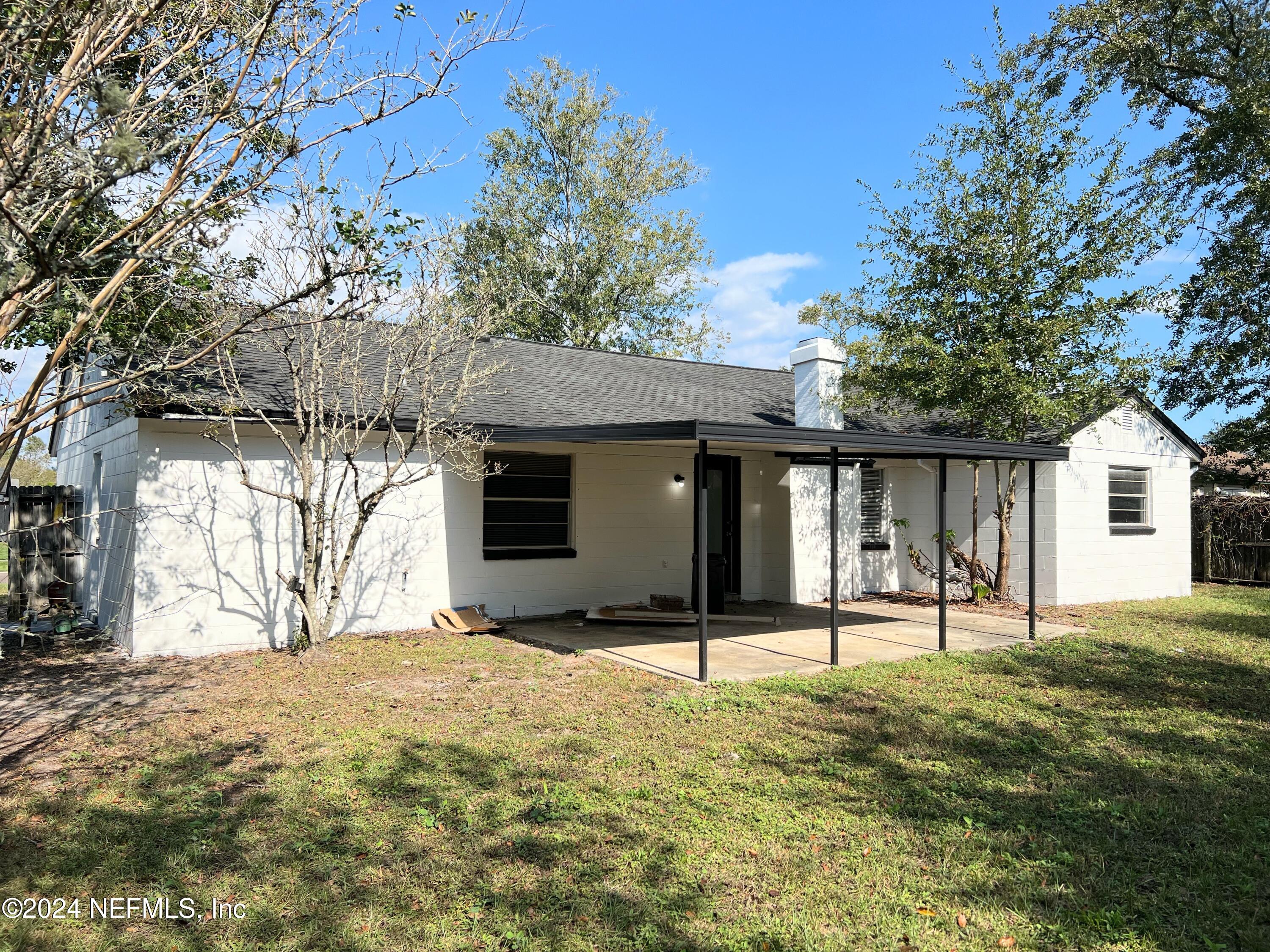 8150 Spring Lake Road North Jacksonville, FL 32210 - Photo 13 of 15 IMG_0137 (2)